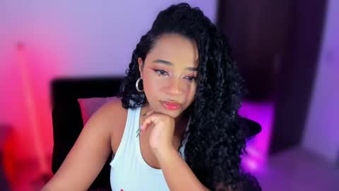 Snapshot of anakiss1 chatting on January 3, 10:40 pm help me to get 100 thumps up online show from January 3, 10:40 pm