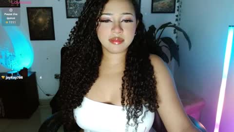      help me to get 100 thumps up  online show from March 17, 12:15 am