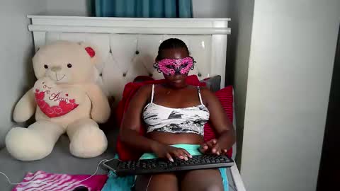 anakiss7 online show from February 25, 8:07 pm