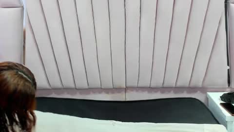 AbbyAndAntonela online show from January 3, 12:41 pm