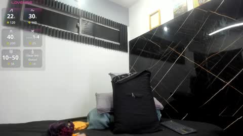 Snapshot of analia_smith chatting on January 11, 4:06 am Analia smith online show from January 11, 4:06 am