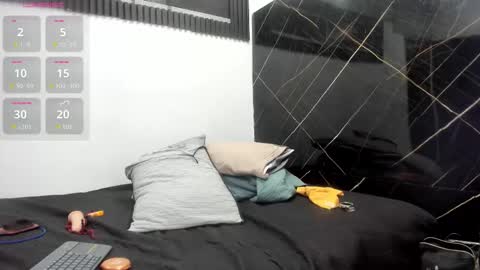 Snapshot of analia_smith chatting on January 11, 4:12 pm Analia smith online show from January 11, 4:12 pm