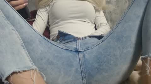 analove200 online show from January 31, 3:00 pm