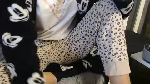 analove200 online show from October 1, 7:25 am