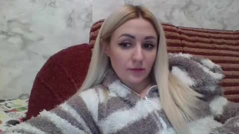 analqueen2024 online show from December 6, 6:39 pm