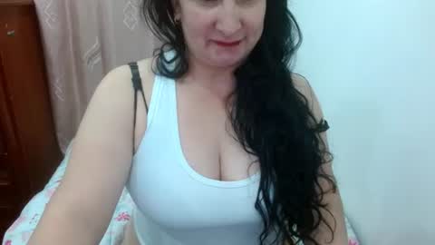 anamaria288 online show from July 17, 11:42 pm