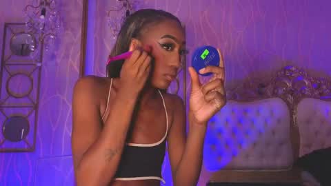 Snapshot of anamonroee chatting on April 27, 7:01 pm anamonroee online show from April 27, 7:01 pm