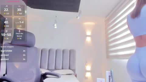 Snapshot of anaruiz1_ chatting on March 4, 3:26 pm ana online show from March 4, 3:26 pm