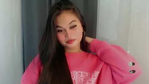 Snapshot of anaruru_ chatting on April 11, 4:22 pm ANA online show from April 11, 4:22 pm