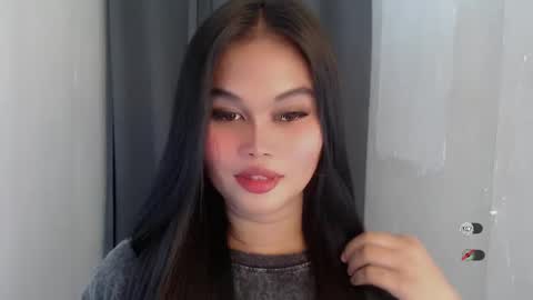 Snapshot of anaruru_ chatting on April 24, 5:59 pm ANA online show from April 24, 5:59 pm