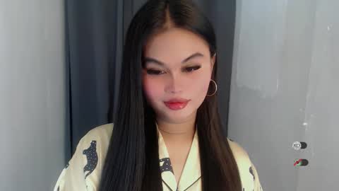 Snapshot of anaruru_ chatting on April 26, 5:27 am ANA online show from April 26, 5:27 am