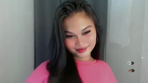 Snapshot of anaruru_ chatting on May 22, 2:55 pm ANA online show from May 22, 2:55 pm
