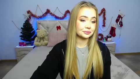 anastacyyellig online show from January 6, 10:47 pm