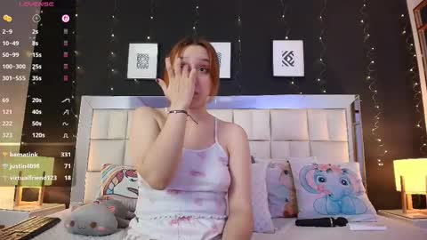 Snapshot of anastasia_windel chatting on September 14, 8:13 am Anastasia online show from September 14, 8:13 am