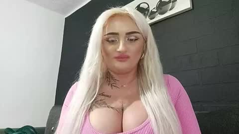 AnastasiaAmore online show from December 16, 10:15 pm