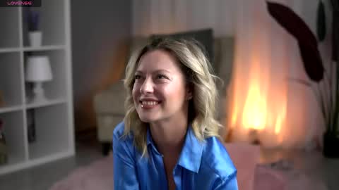 Snapshot of anastasiamills chatting on May 4, 9:22 pm AnastasiaMills online show from May 4, 9:22 pm
