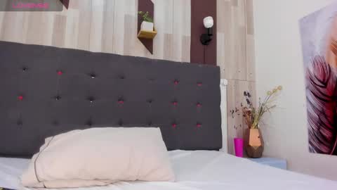 anastasia online show from February 4, 5:55 pm