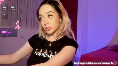 Snapshot of anastasiavega chatting on April 19, 2:44 am Anastasia online show from April 19, 2:44 am