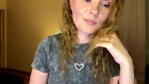 Ana online show from June 10, 11:24 pm