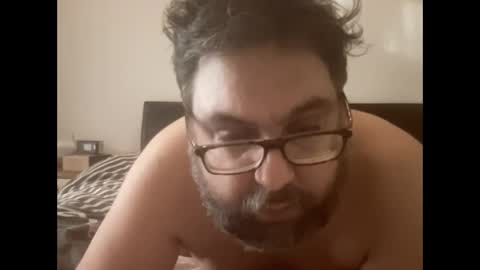 tik toker hot or boring online show from January 10, 10:50 am