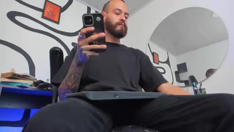 Andrs   -                   online show from January 18, 1:31 am