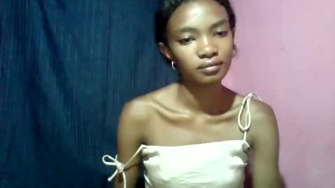 Snapshot of andohh237973 chatting on December 4, 10:29 pm andohh237973 online show from December 4, 10:29 pm