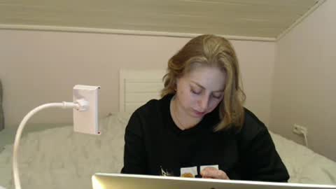 Andorphin online show from January 15, 6:19 pm