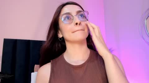 Andra Cyrus online show from April 9, 6:19 am