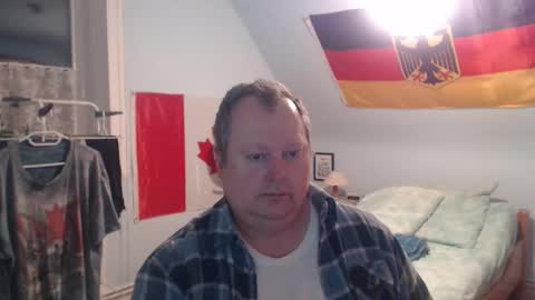 Snapshot of andre124231 chatting on November 4, 5:01 pm Andre online show from November 4, 5:01 pm