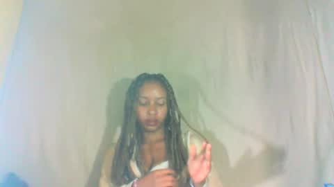 andre415913 online show from March 3, 2:18 am