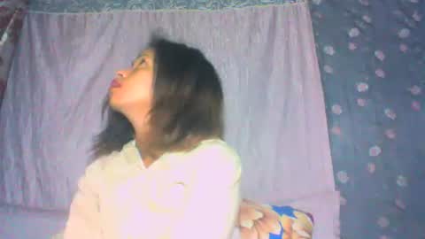 Snapshot of andre415913 chatting on May 7, 2:50 am andre415913 online show from May 7, 2:50 am