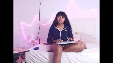 andre_lezcano online show from February 26, 7:24 pm