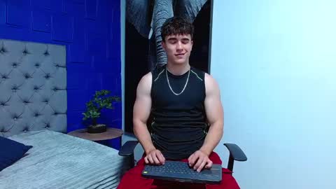 Snapshot of andre_parker chatting on January 20, 10:48 pm Andre Parker online show from January 20, 10:48 pm