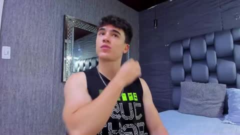 Snapshot of andre_parker chatting on January 21, 10:41 pm Andre Parker online show from January 21, 10:41 pm