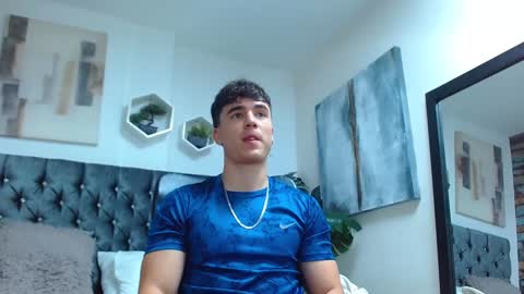 Snapshot of andre_parker chatting on January 31, 11:03 pm Andre Parker online show from January 31, 11:03 pm