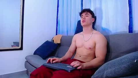 Andre Parker online show from February 19, 9:00 pm