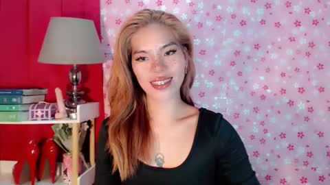 andrea06121998 online show from October 7, 8:33 am