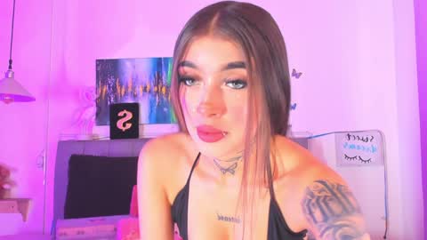 Snapshot of andrea_flow chatting on January 5, 2:19 pm Andrea online show from January 5, 2:19 pm