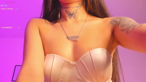 Snapshot of andrea_flow chatting on February 11, 3:08 pm Andrea online show from February 11, 3:08 pm