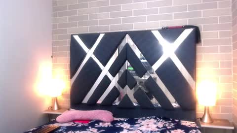 Andres Gil online show from February 2, 12:02 pm