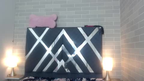 Andres Gil online show from February 7, 11:45 am