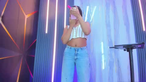 Andrea online show from May 27, 10:07 pm