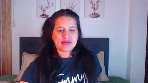 Snapshot of andrea_secret_ chatting on October 17, 3:03 pm ANDREA  online show from October 17, 3:03 pm
