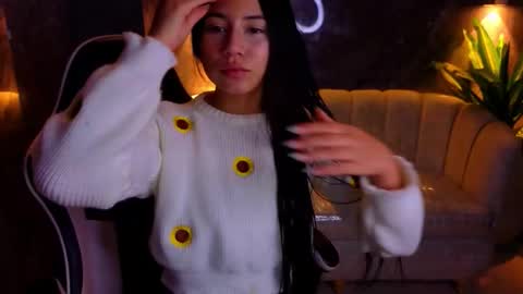 andrea_tx online show from January 8, 1:24 pm