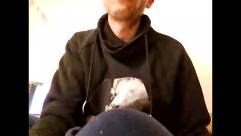 Snapshot of andreai1988 chatting on April 21, 2:37 am andreai1988 online show from April 21, 2:37 am
