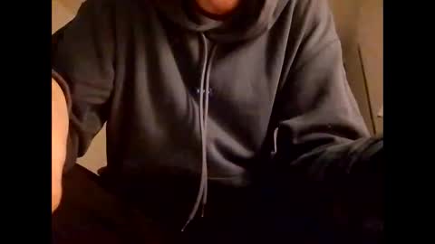 Snapshot of andreai1988 chatting on May 4, 4:52 am andreai1988 online show from May 4, 4:52 am
