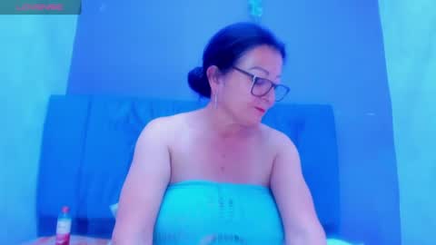 andrealopezaenmar online show from June 16, 1:30 am