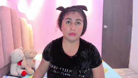 A n d r  e a S w e e t  online show from November 22, 7:46 pm