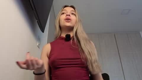 andreau 19 online show from February 21, 1:34 pm