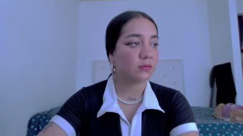 Snapshot of andrebigboobs chatting on December 16, 8:37 pm Andre online show from December 16, 8:37 pm